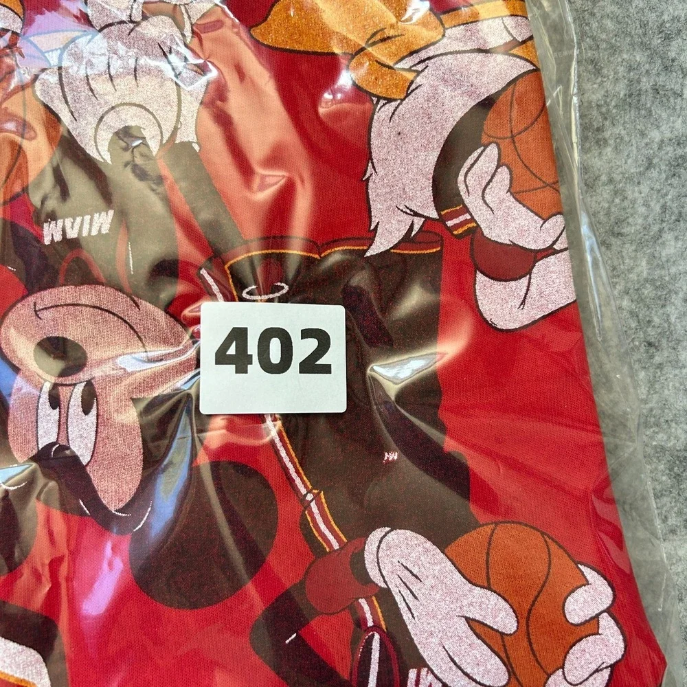 NWT Miami Heat Short Sleeve Tee Shirt Medium Junk Food Brand NBA Authentic - Picture 9 of 9